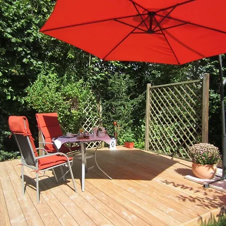 Haus Nussbaum מלון